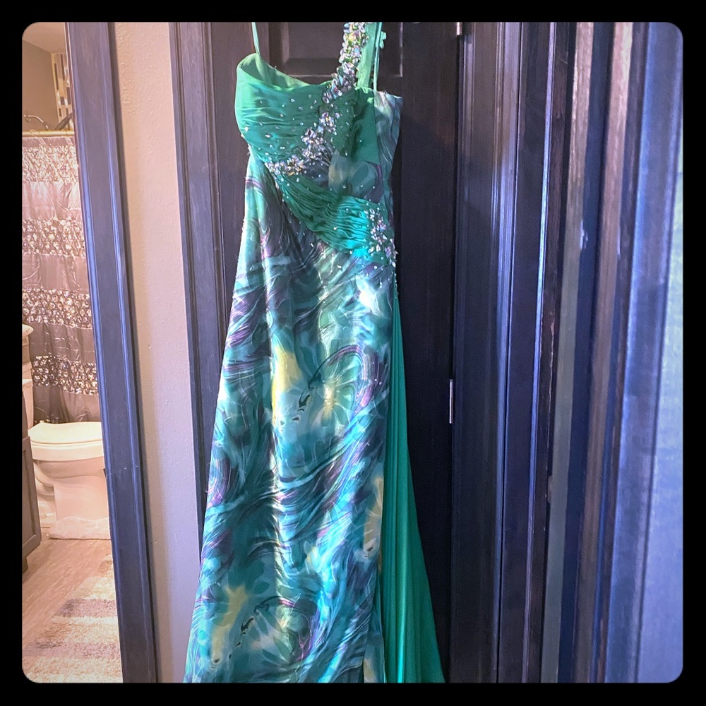 Pageant or prom dress